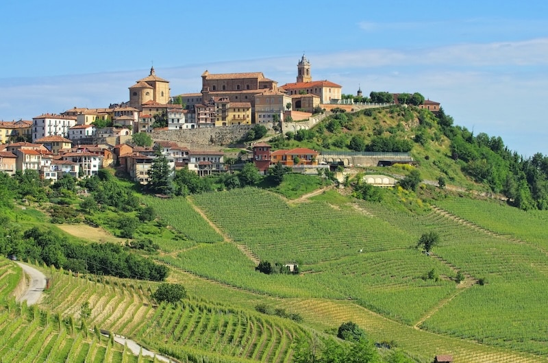 Barolo, Piemonte - La morra